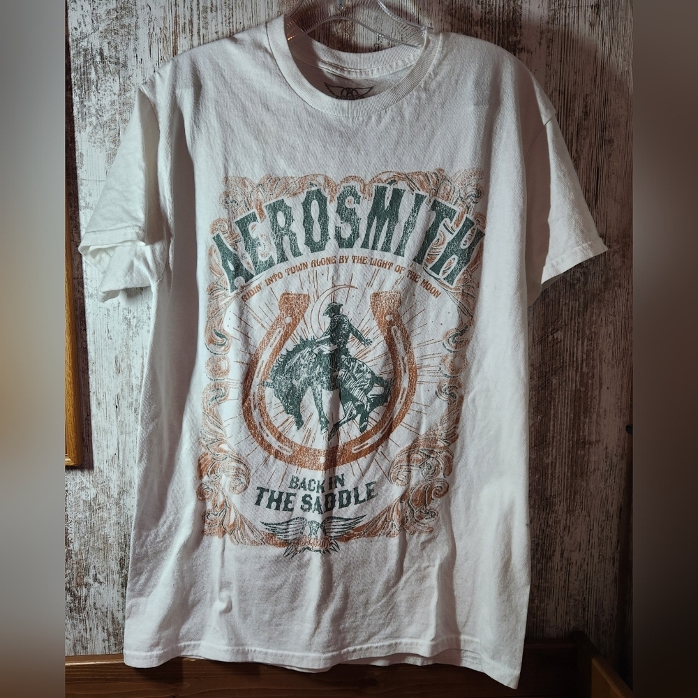 Aerosmith White Short-Sleeve Graphic Tee - 'Back in the Saddle'